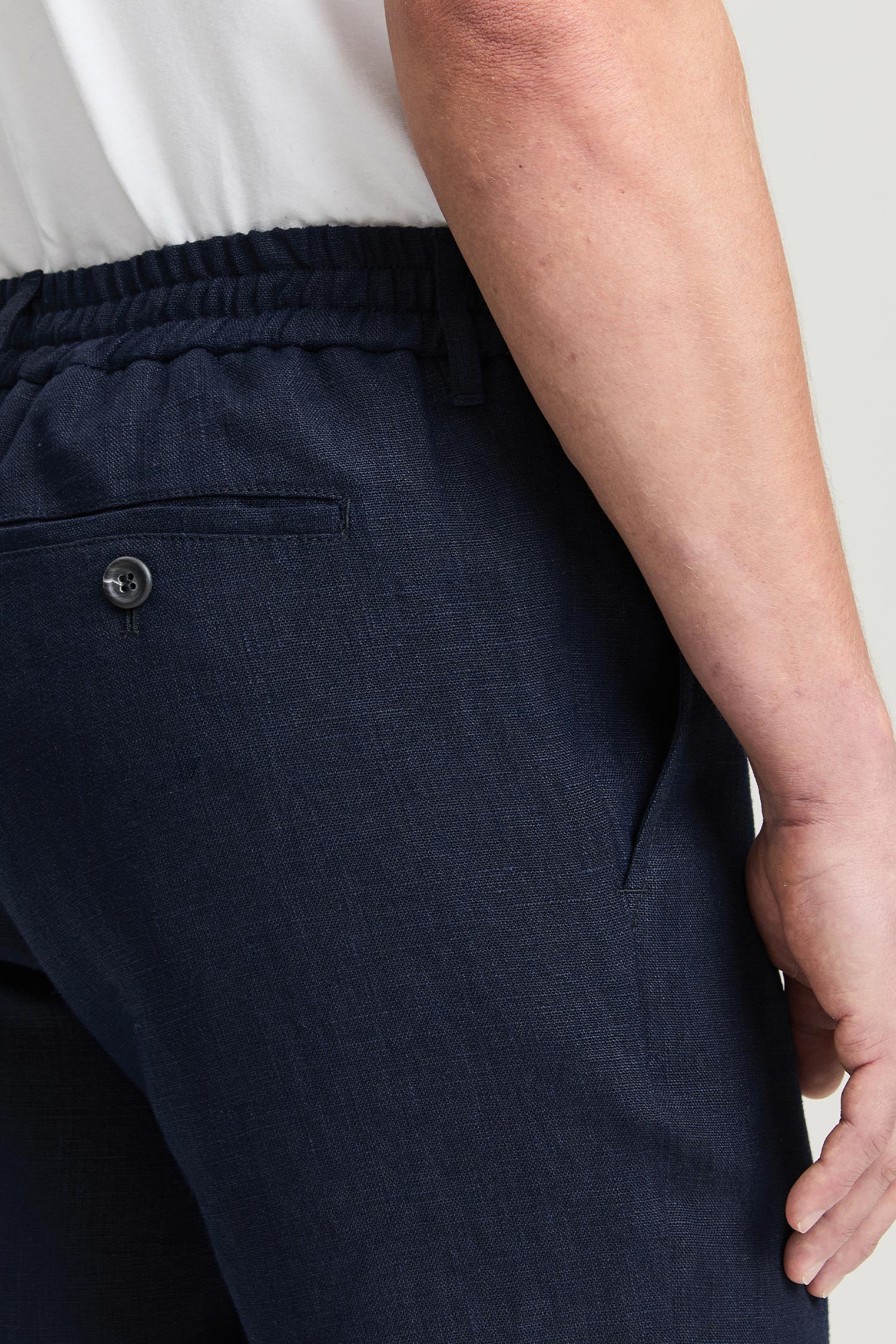 Teppo pellava shortsit